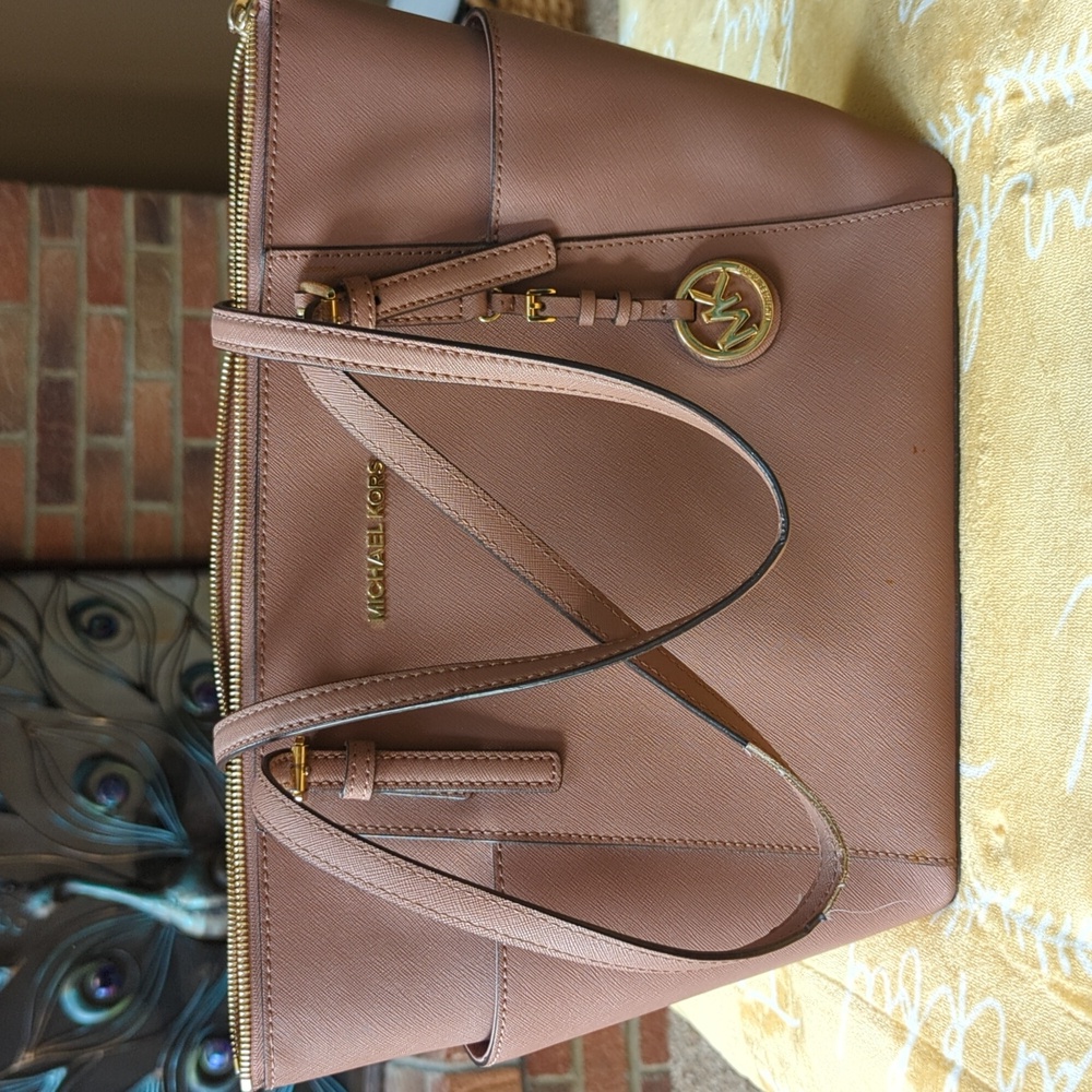 Michael Kors Tote